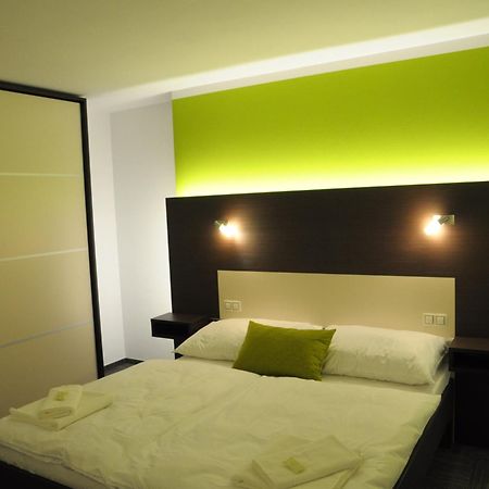 Hotel Kaskada Ledeč nad Sázavou エクステリア 写真