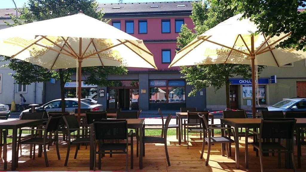 Hotel Kaskada Ledeč nad Sázavou エクステリア 写真